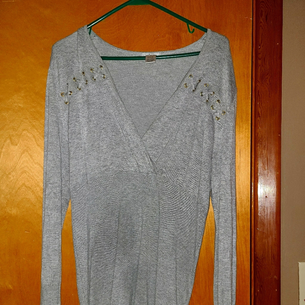 Ladies sweater